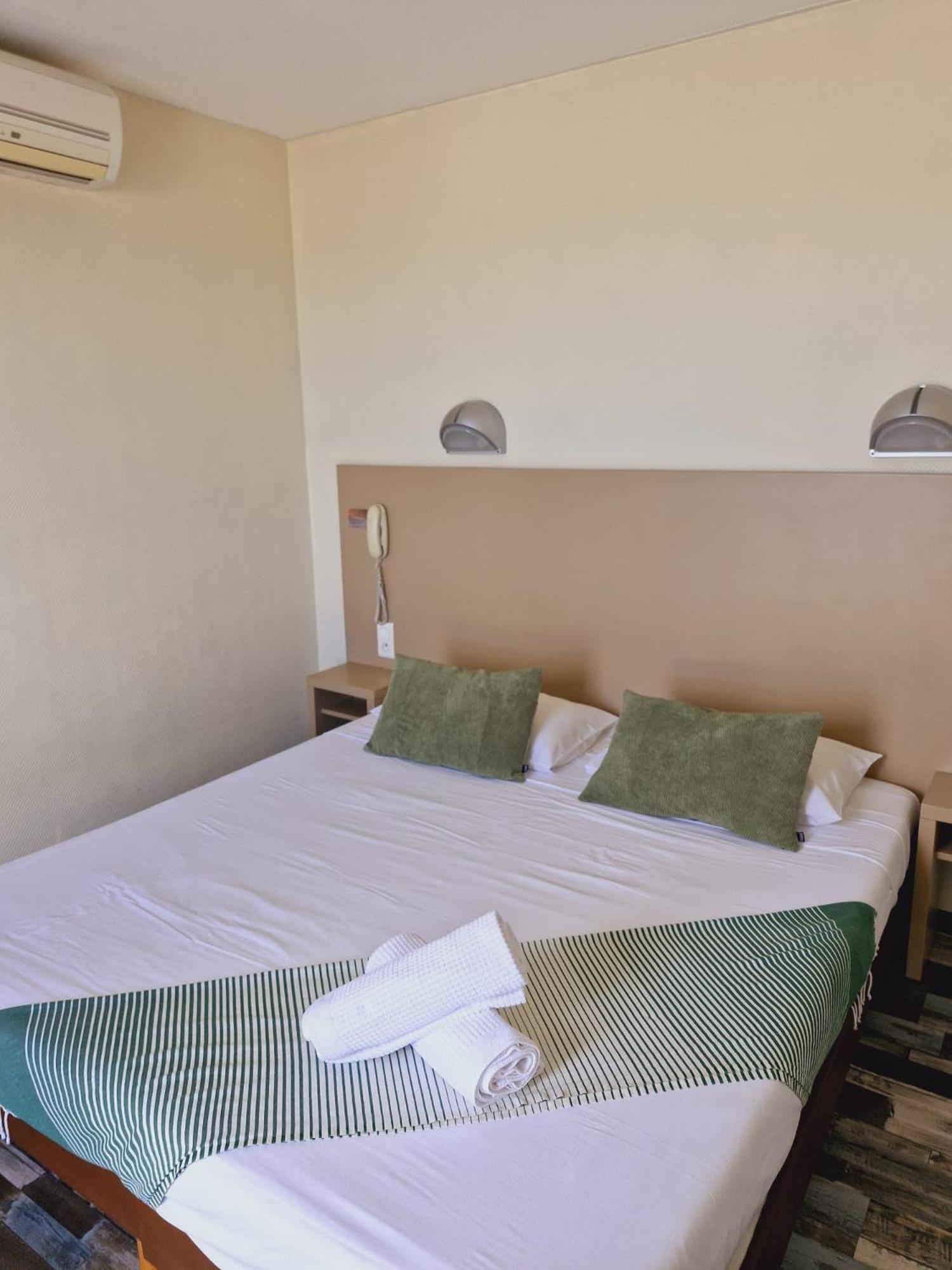 Hotel De La Plage - Barcares เลอบาร์กาแรส ภายนอก รูปภาพ